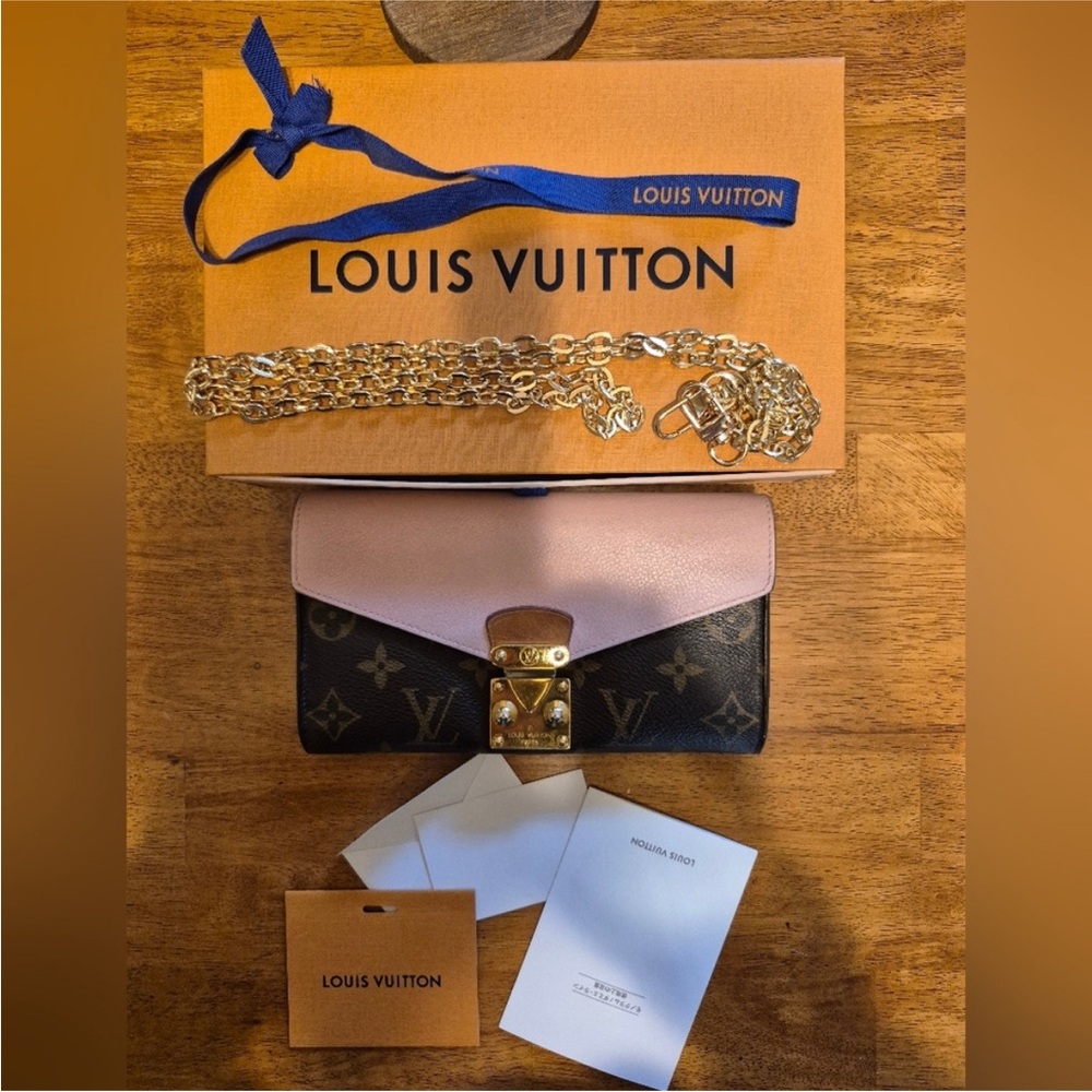 Louis Vuitton Portefeuille Palace wallet, monogram with pink leather combination